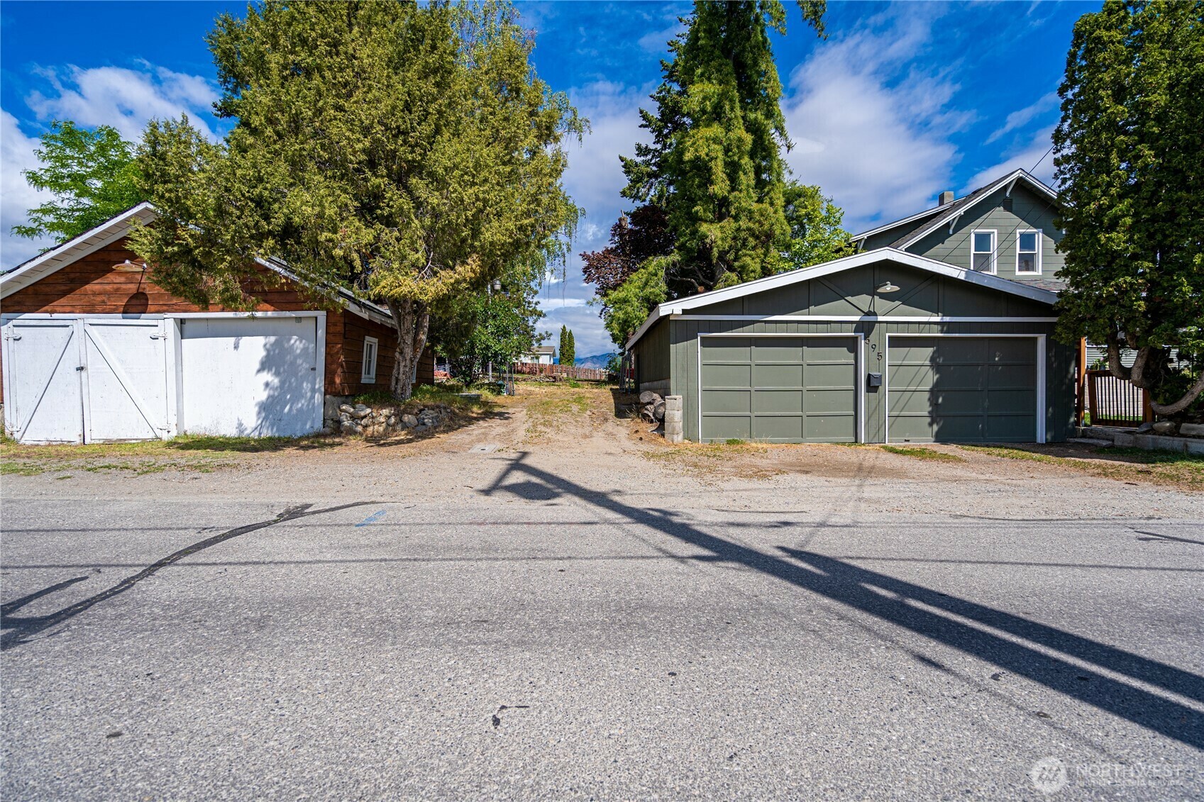 Property Photo: 595 Division Street WA 98831