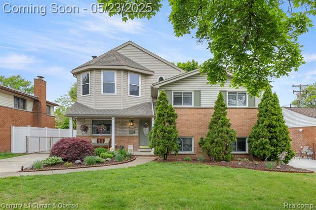 23318 Carlysle Street  Dearborn MI 48124 photo