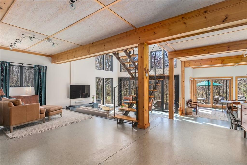 Property Photo:  85 Gondola Avenue  RI 02835 