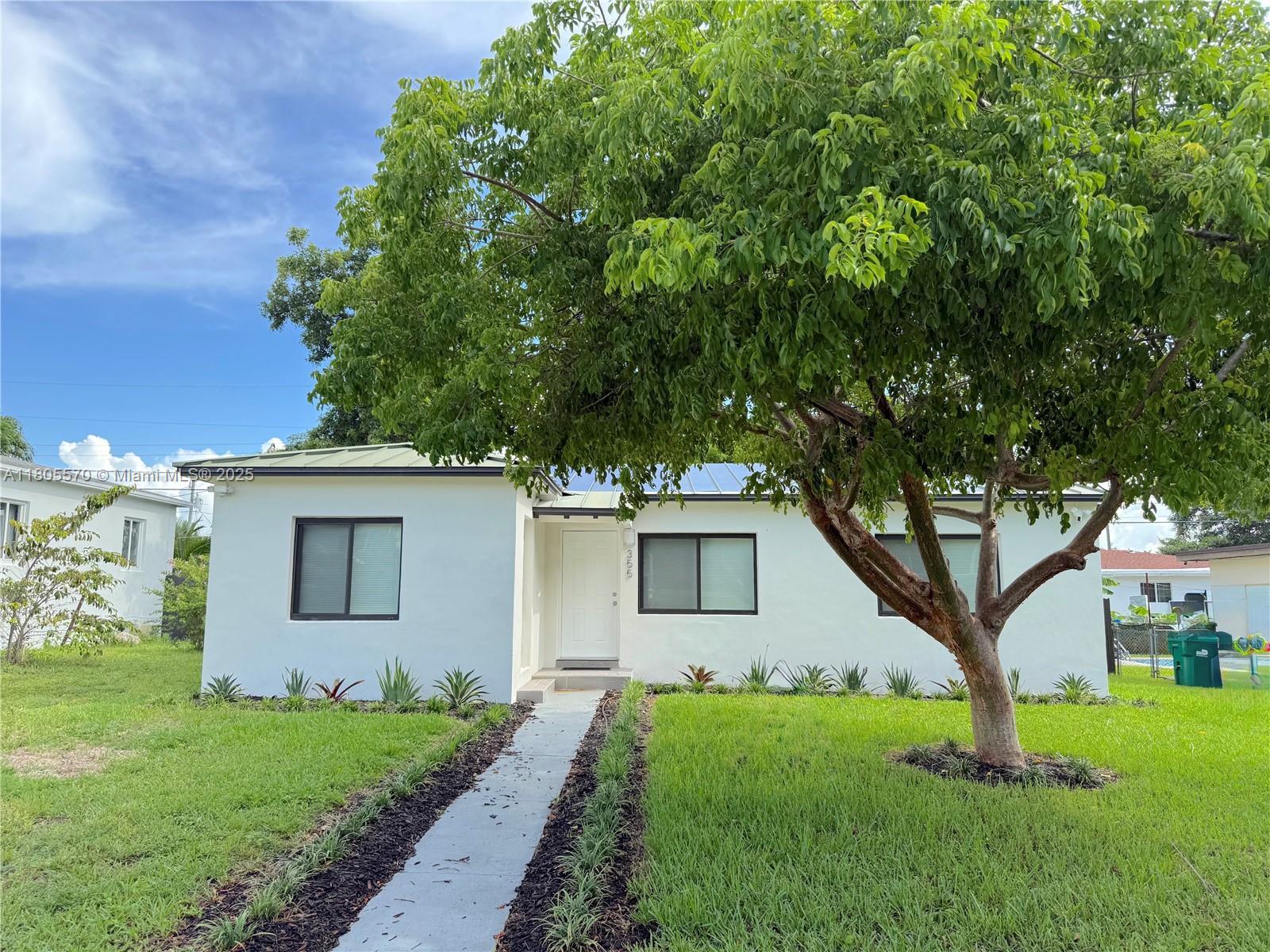 Property Photo: 355 NE 111th St FL 33161