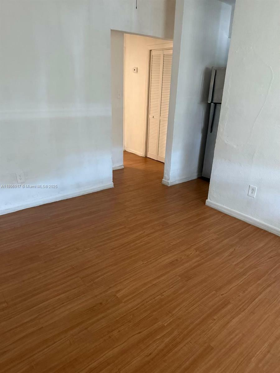 Property Photo: 2247 Simms St 2 FL 33020