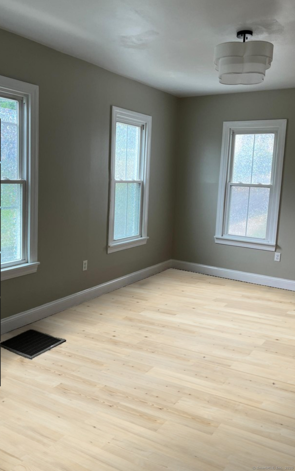 Property Photo: 15 Konomoc Street CT 06320