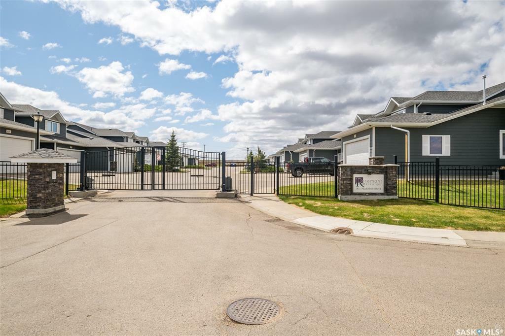 Photo de la propriété: 1851 Pederson Drive 310 SK S6X 0B2