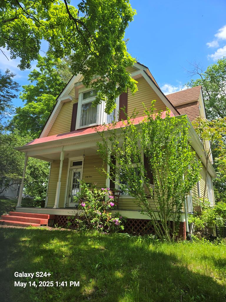 Property Photo: 43 Park OH 45640