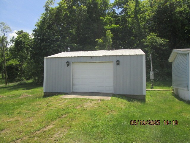 Property Photo: 121 Rinehart Road OH 45601