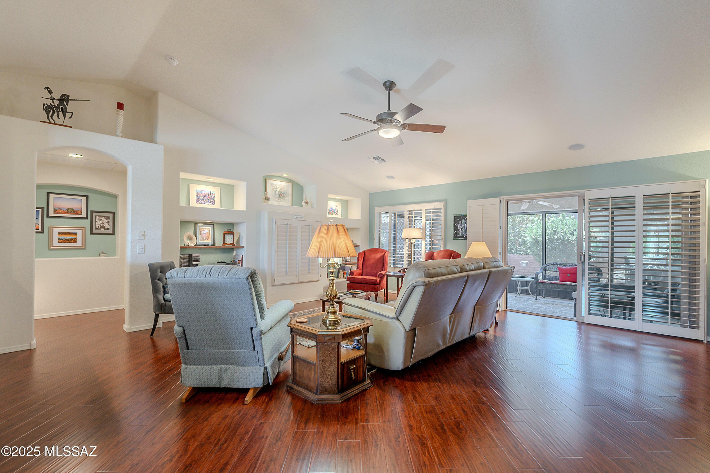 Property Photo: 2146 E Bluejay Vista Lane AZ 85614
