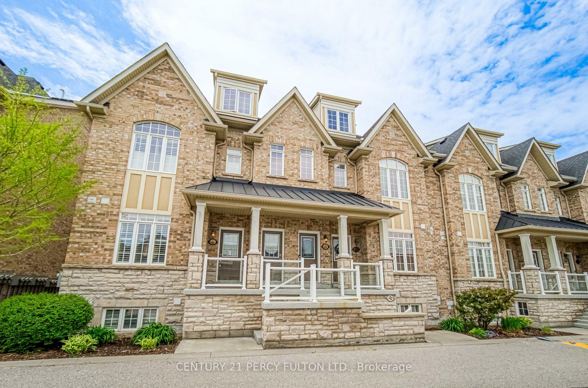 Property Photo:  48 Lovegrove Lane  ON L1S 0E7 