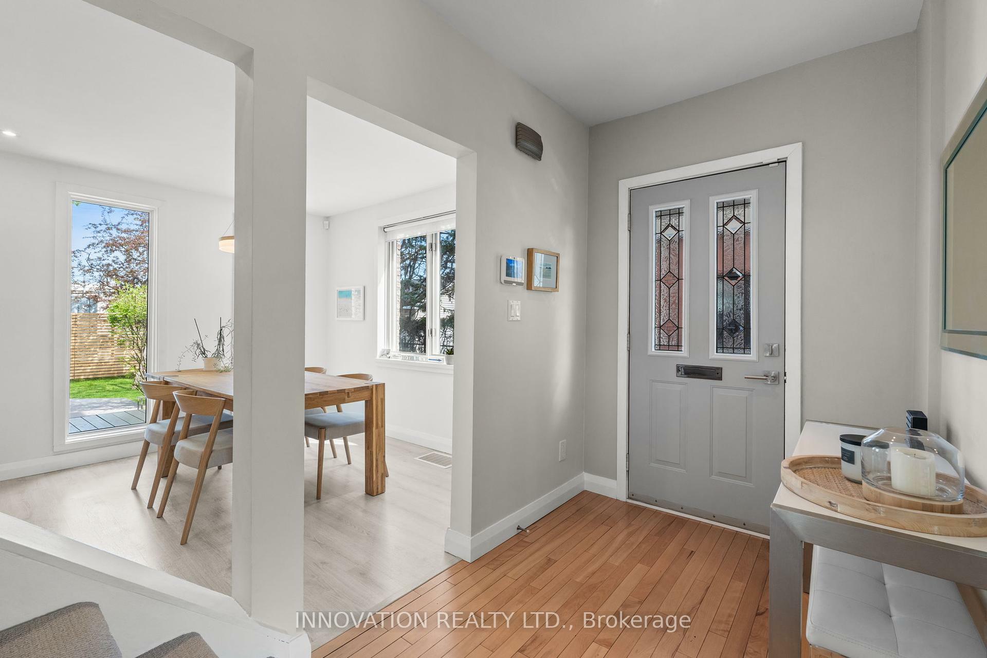 Photo de la propriété: 53 Rosebery Avenue N ON K1S 1W1
