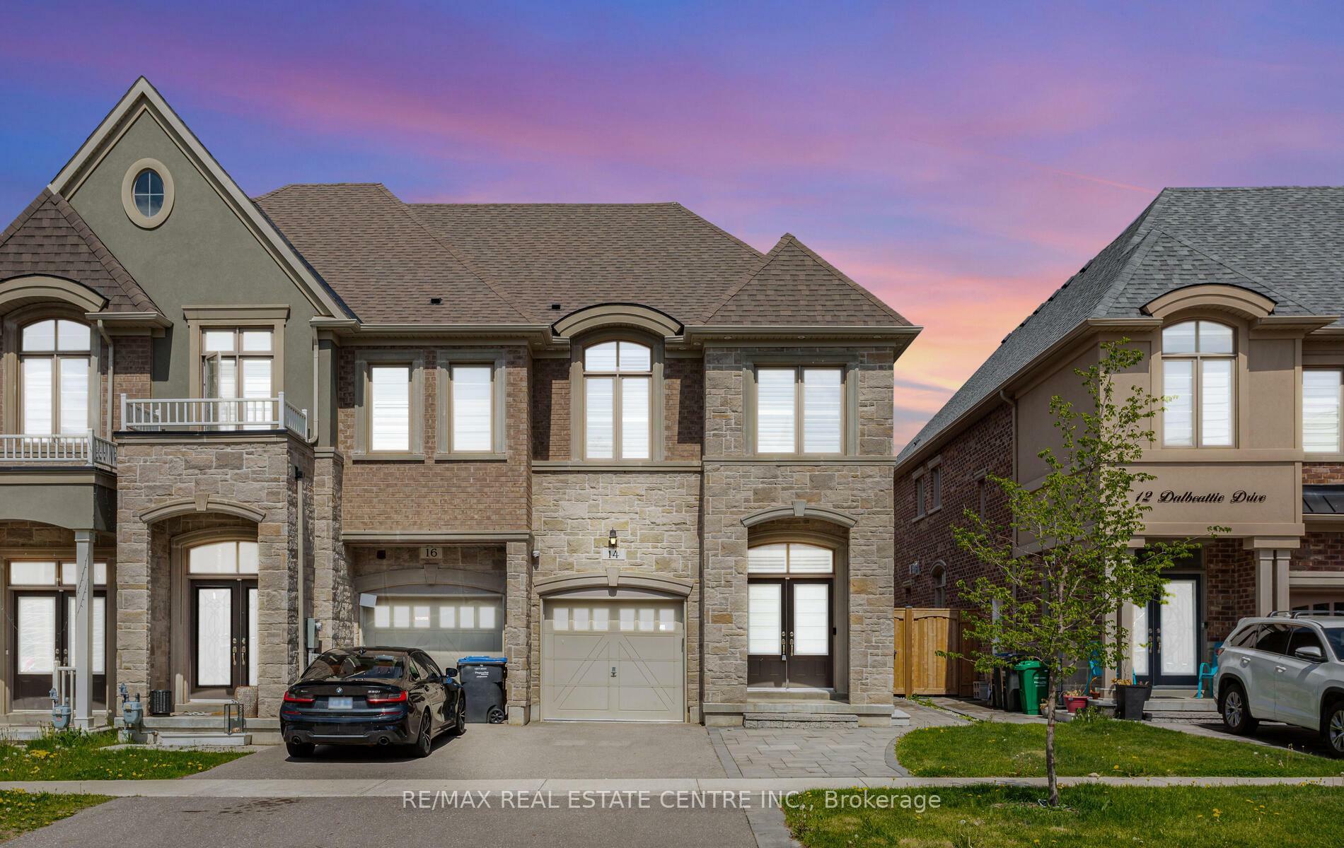 Photo de la propriété: 14 Dalbeattie Drive ON L6Y 6H7
