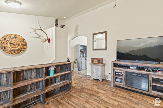 Property Photo: 78 N Peach St E UT 84655