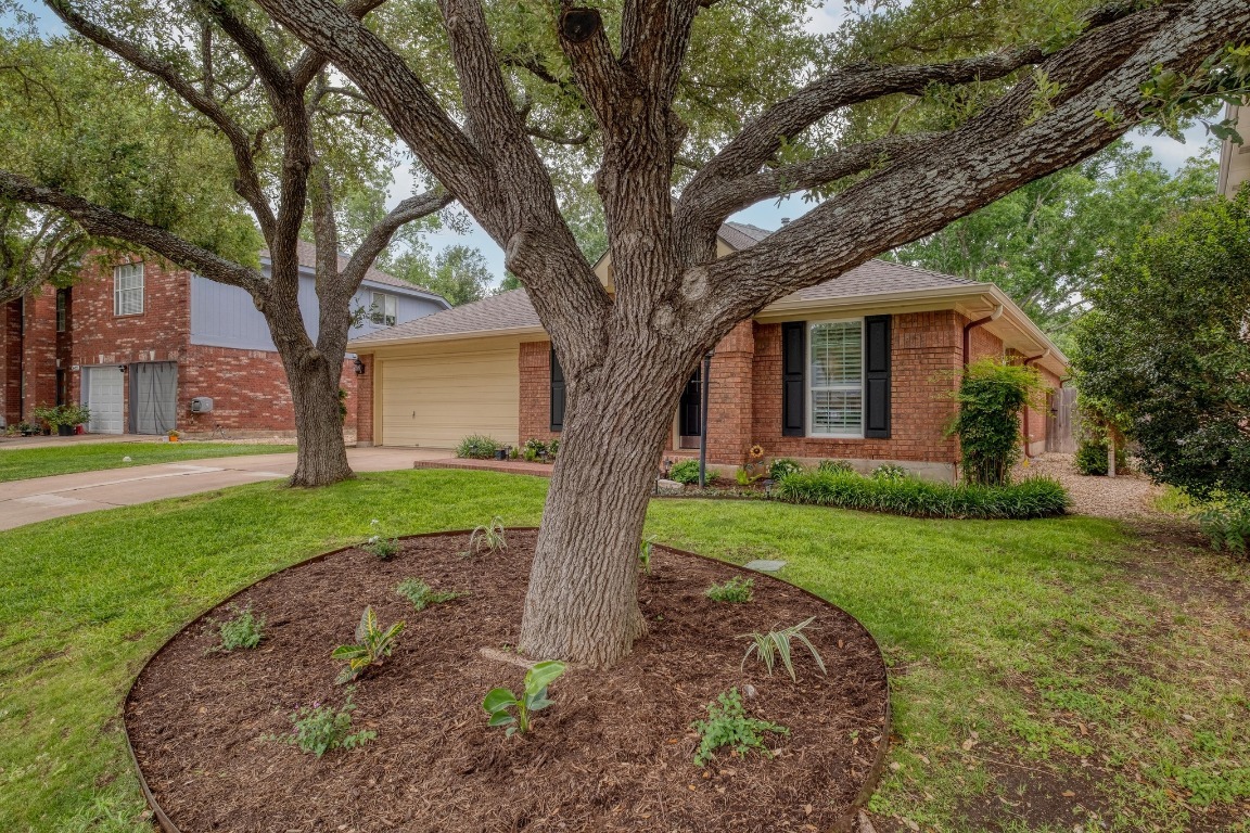 Property Photo: 16500 Pocono Drive TX 78717