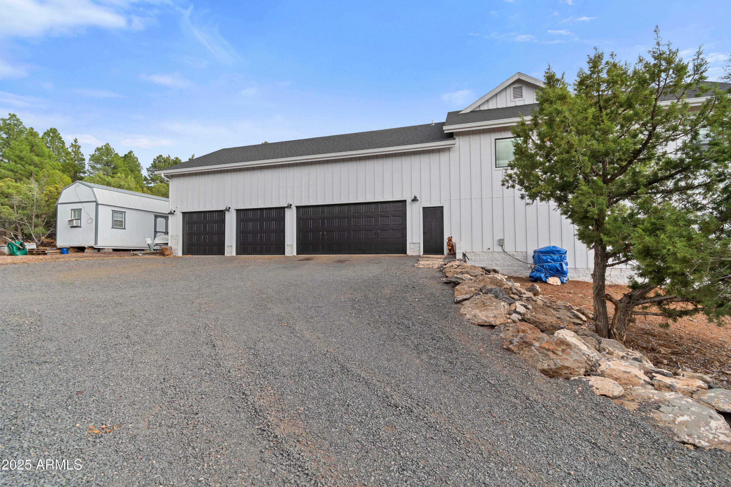 Property Photo: 1305 N 22nd Avenue AZ 85901