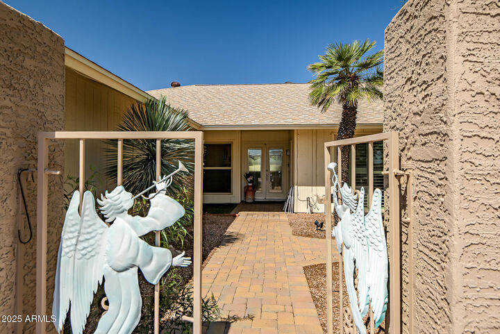 Property Photo:  13030 W Limewood Drive  AZ 85375 