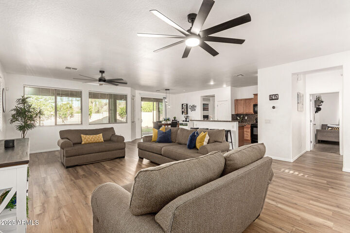 Property Photo:  8209 S 23rd Place  AZ 85042 