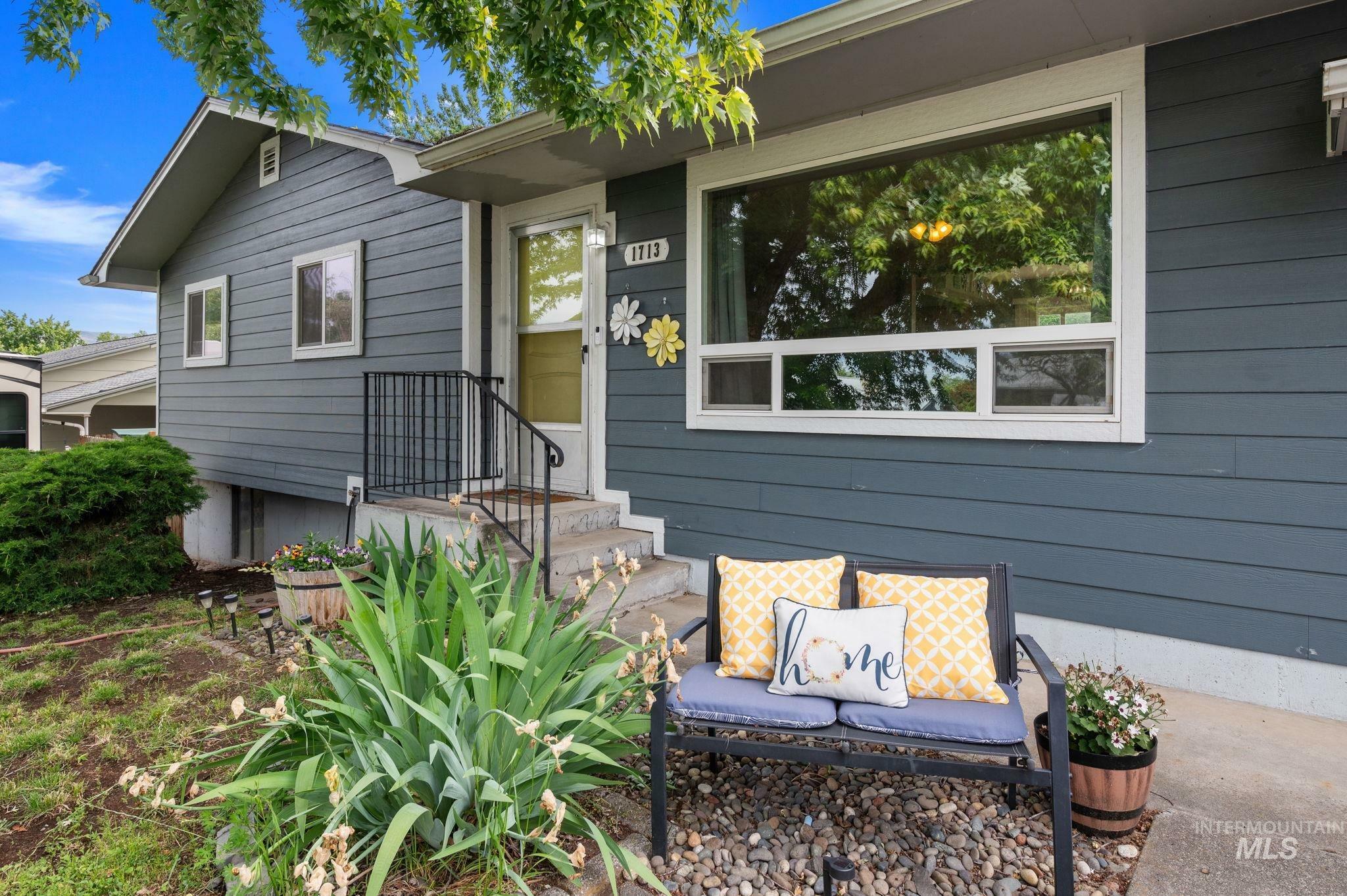 Property Photo: 1713 12th Street ID 83501-6253