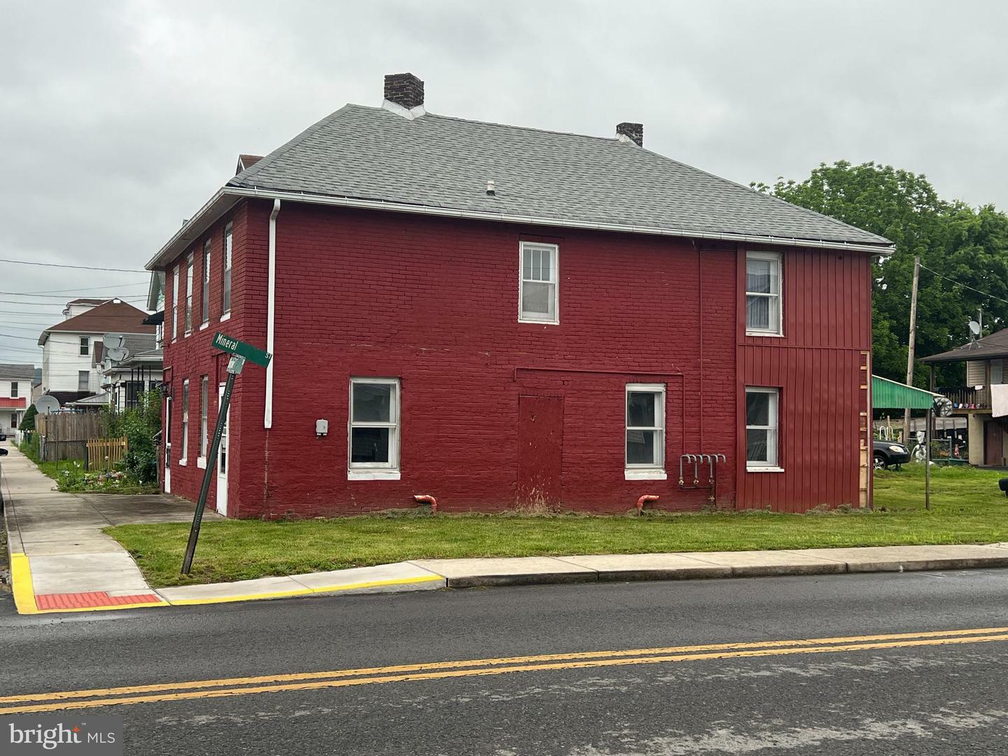 Property Photo: 209 Blocker Street 70 WV 26753