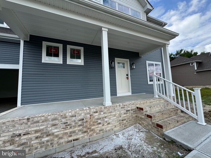Property Photo:  124 Holly Hill Court  MD 21826 