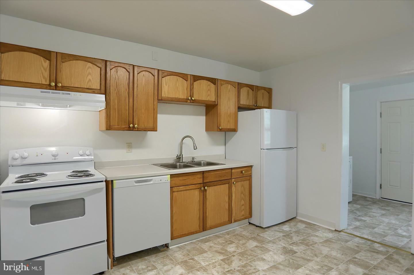 Property Photo: 21 E Allen Street PA 17055