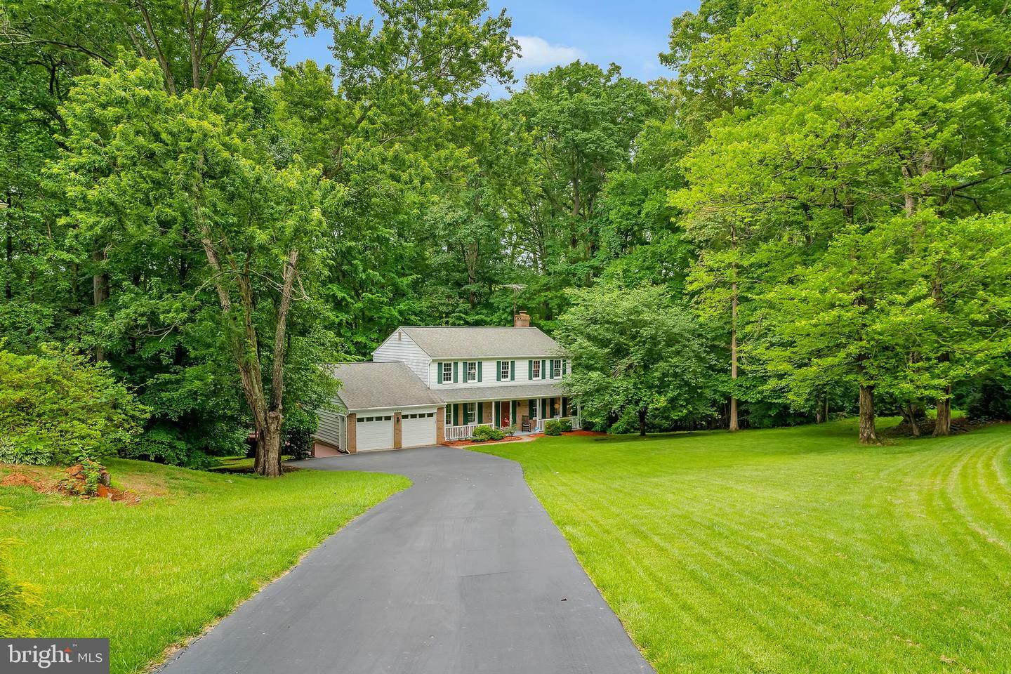 Property Photo: 11316 Robert Carter Road VA 22039