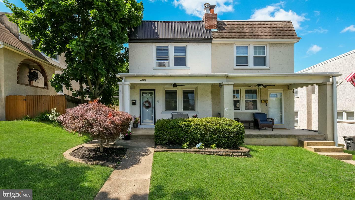 Property Photo:  409 W 10th Avenue  PA 19428 