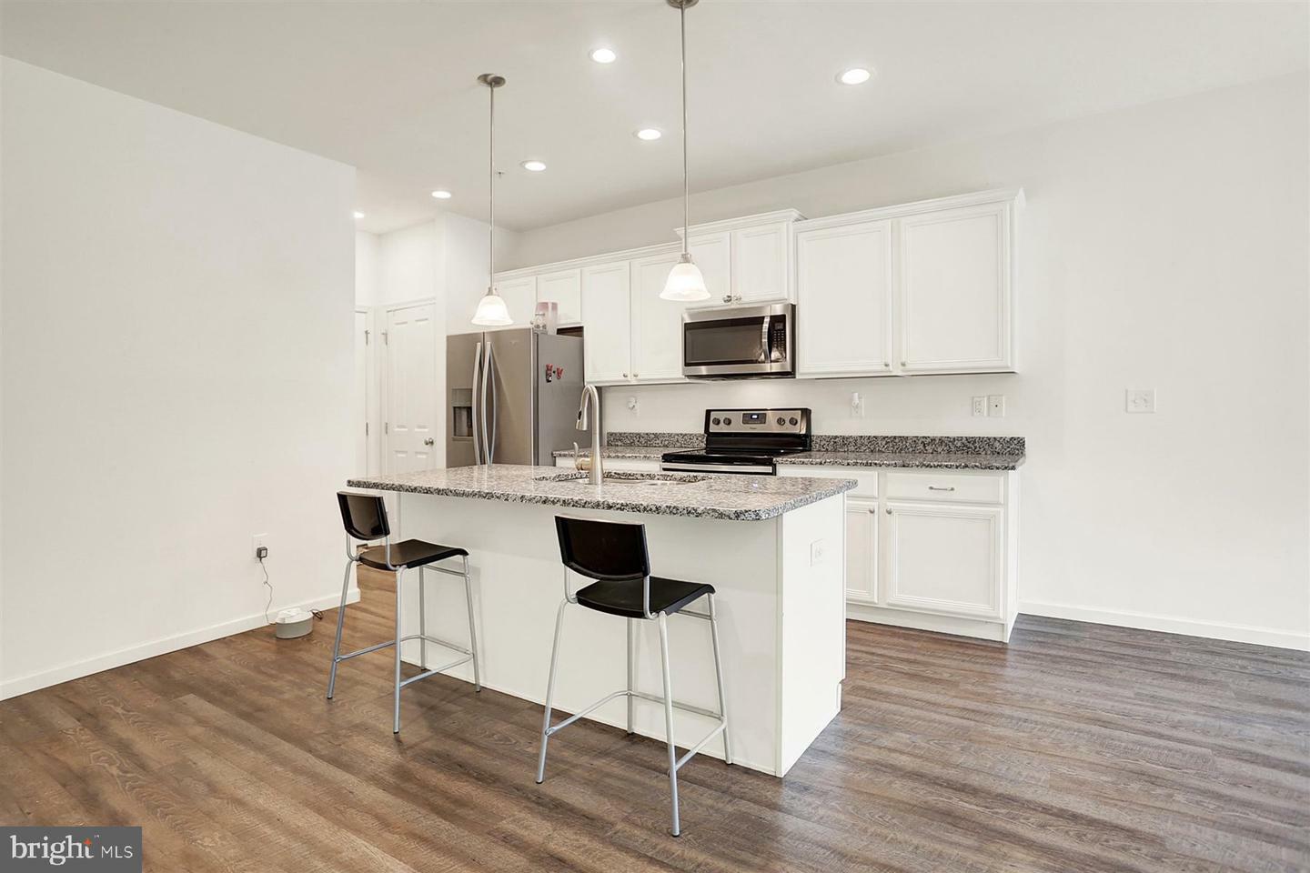 Property Photo: 369 Weatherstone Drive PA 17070