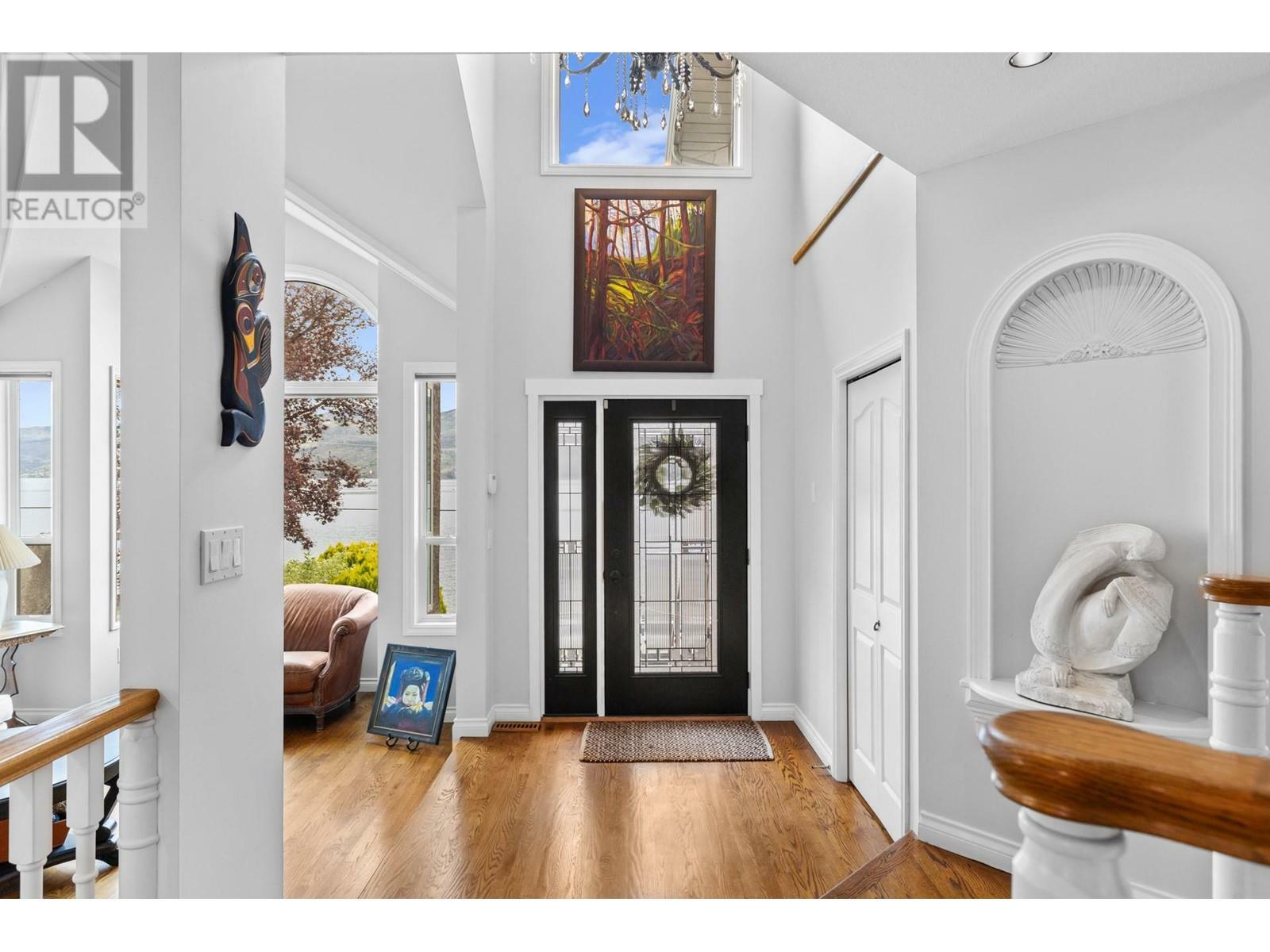 Property Photo: 3838 Beach Avenue BC V0H 1X1