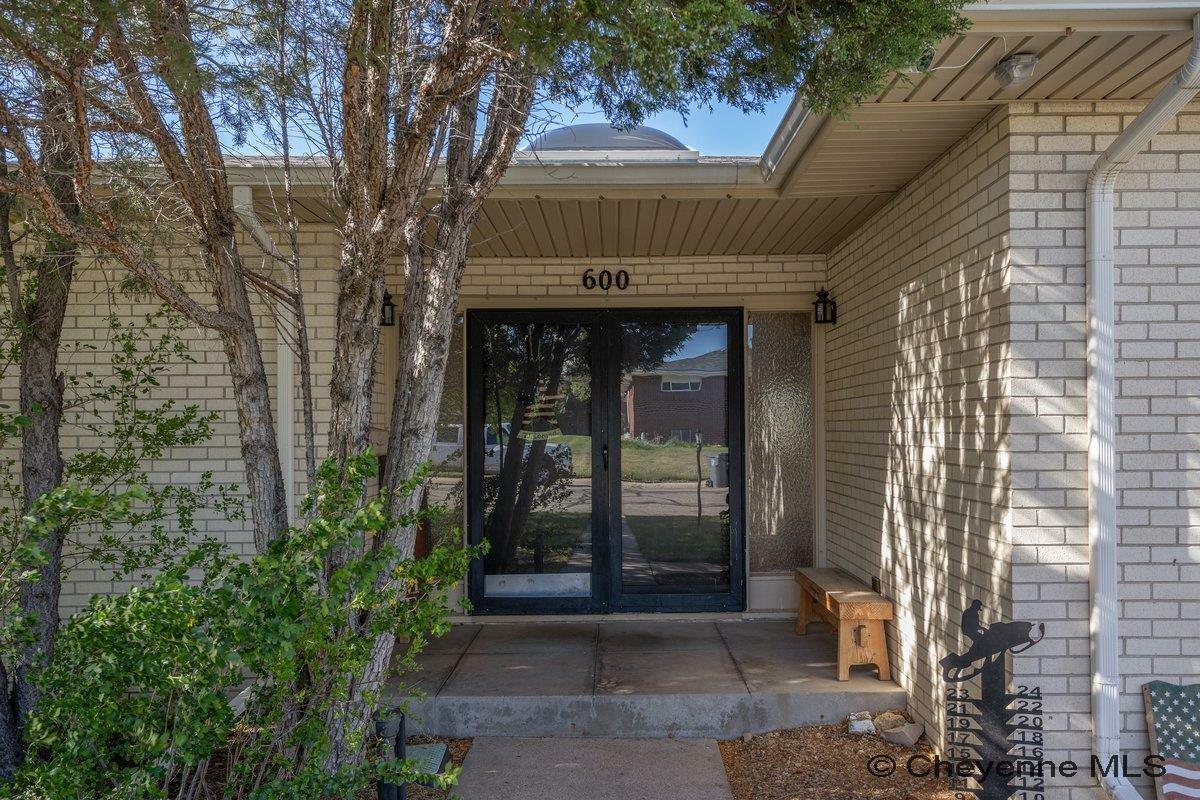 Property Photo: 600 Manor Ln WY 82009