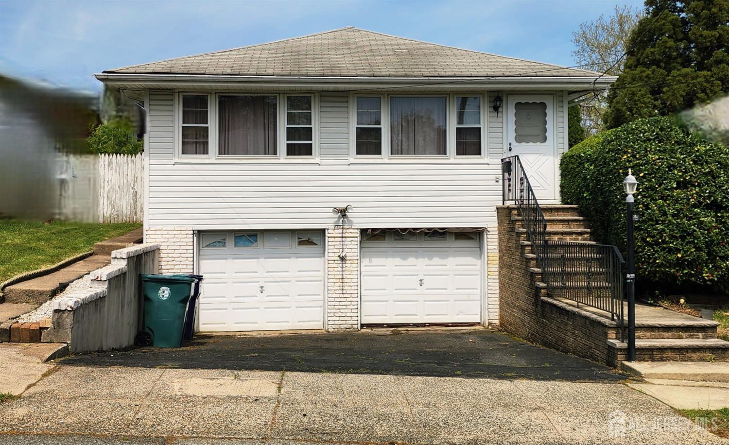 Property Photo:  694 Vincent Place  NJ 08861 