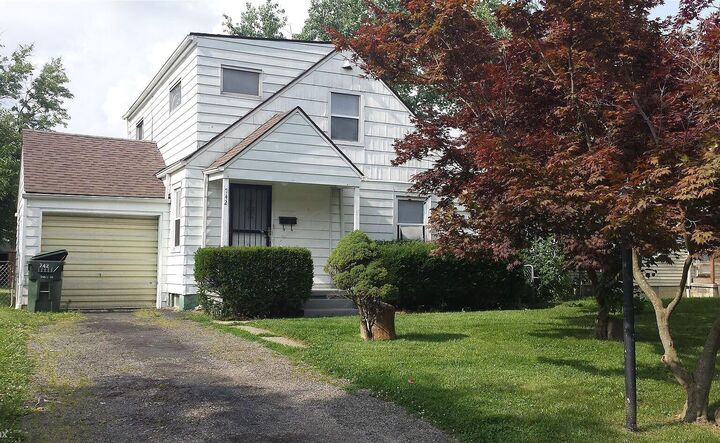 742 E Tibet Road  Columbus OH 43211 photo