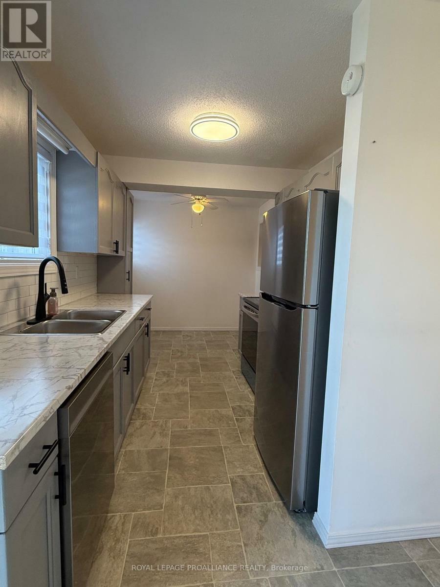 Property Photo: 73 Lywood Street Unit 14 ON K0K 1K0