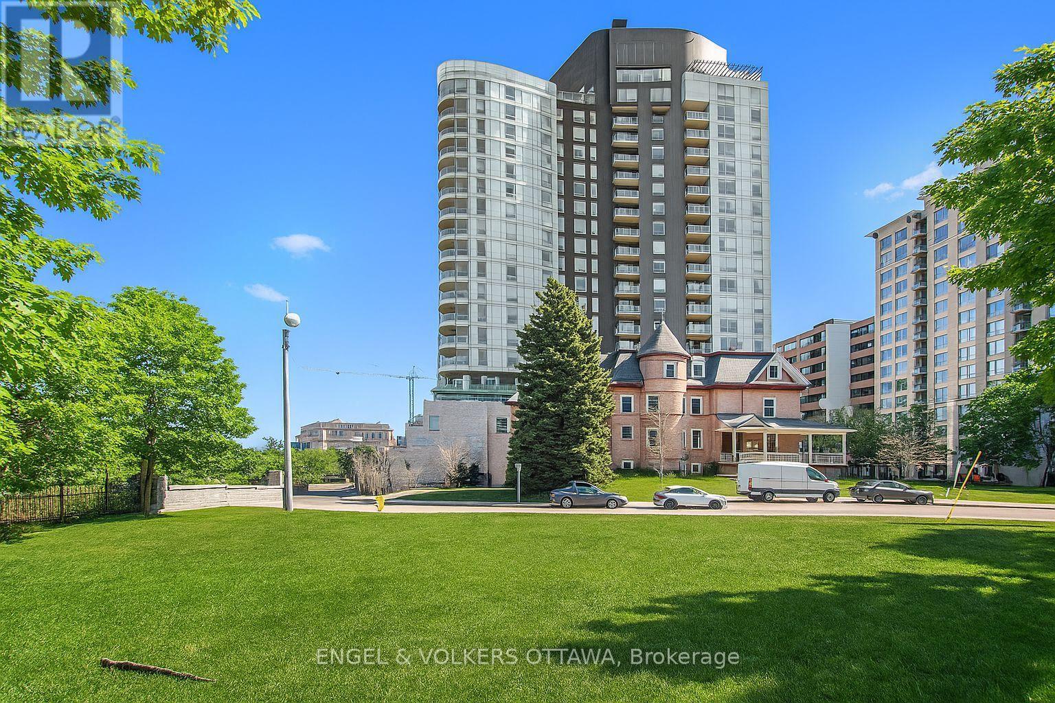 428 Sparks Street 305  Ottawa ON K1R 0B3 photo