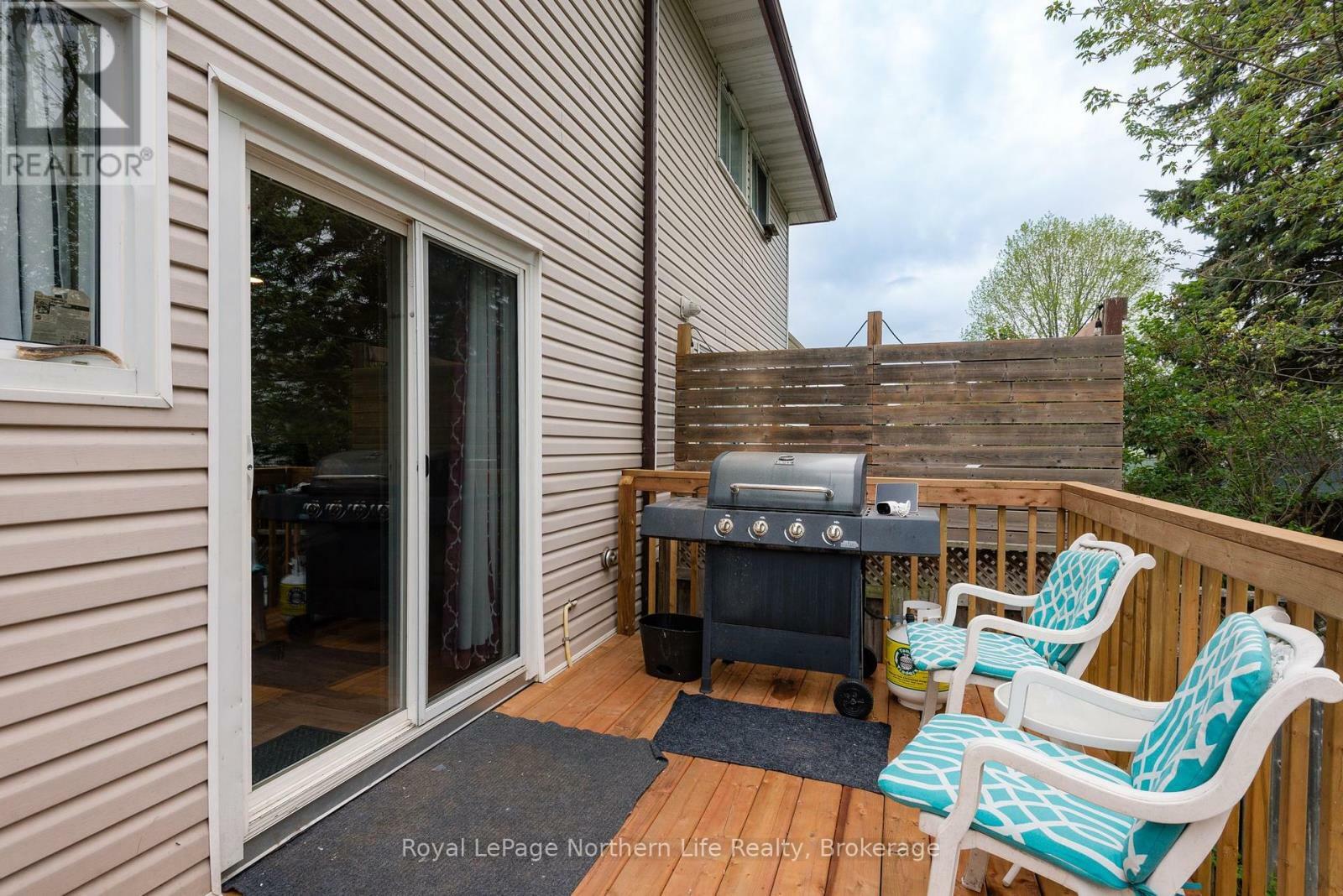 Property Photo: 37 Massey Drive ON P1A 3Y3