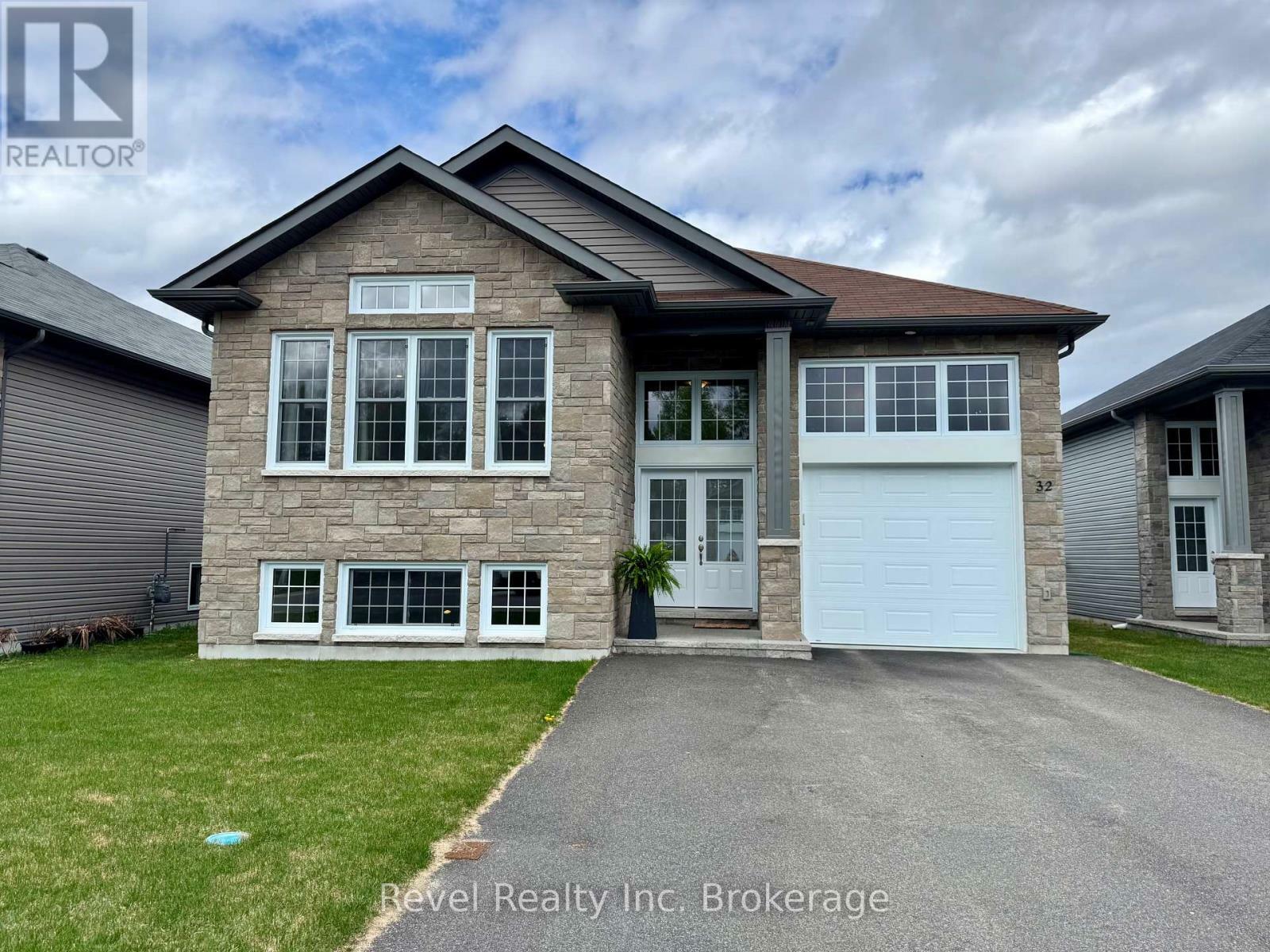 Property Photo: 32 Trillium Drive ON P1A 0G6