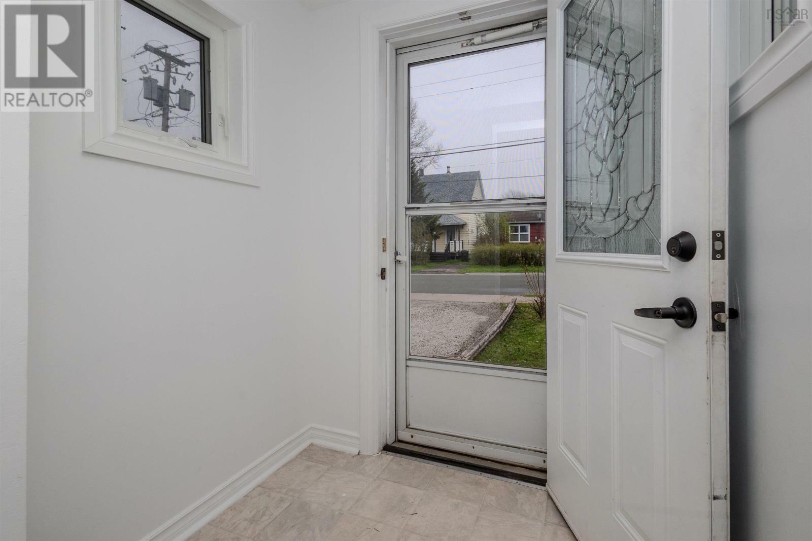 Photo de la propriété: 59 Davenport Road NS B1P 5L5