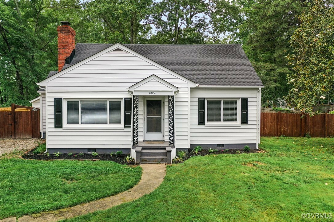 Property Photo: 9024 Courthouse Road VA 23832