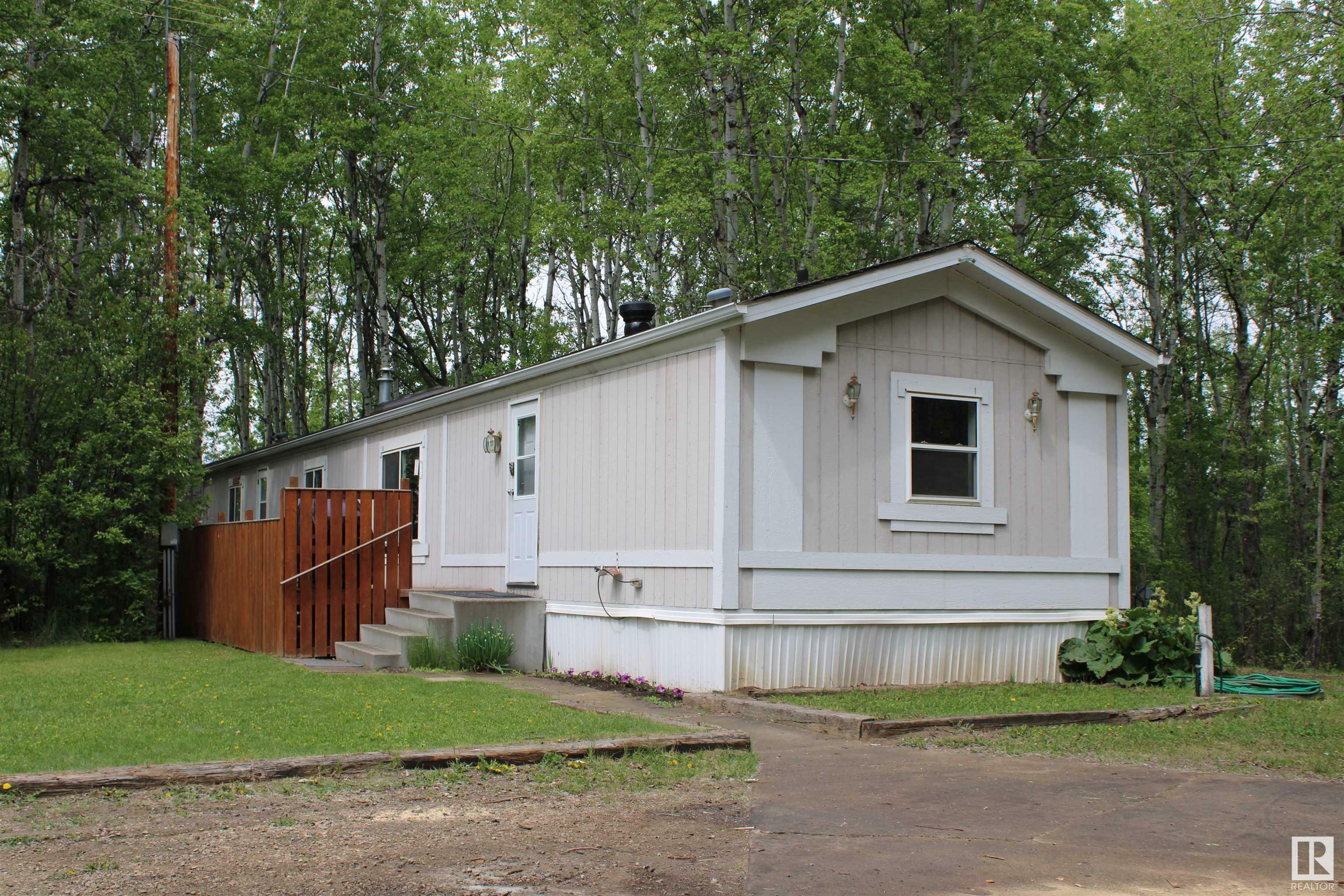 1104 Twp Road 545  Rural Lac Ste. Anne County AB T0E 1V0 photo