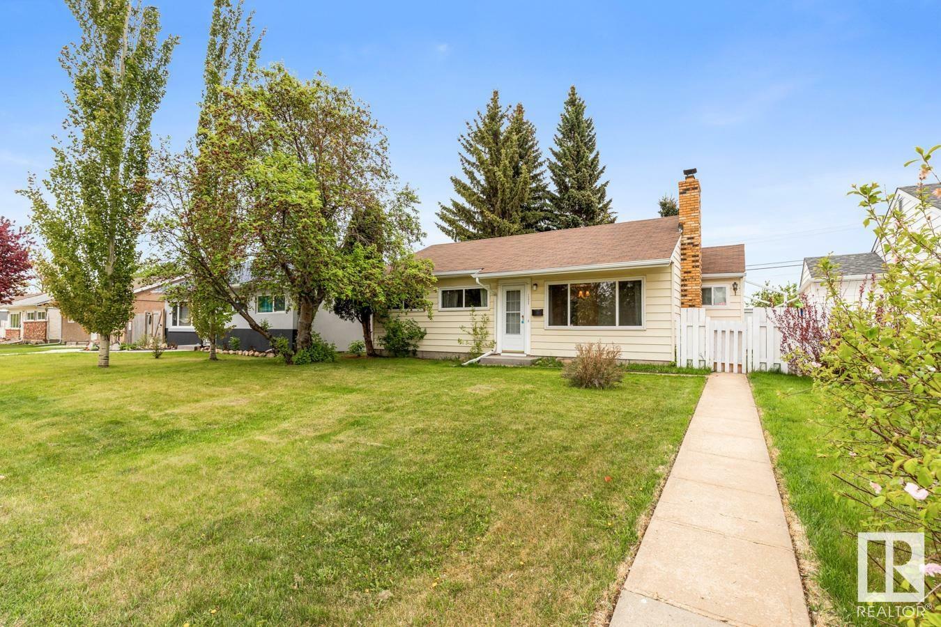 Property Photo: 15925 108 Avenue NW AB T5P 1A8