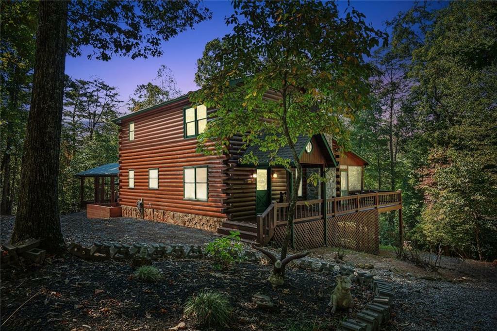Property Photo: 246 Meadowoods Drive Drive GA 30560