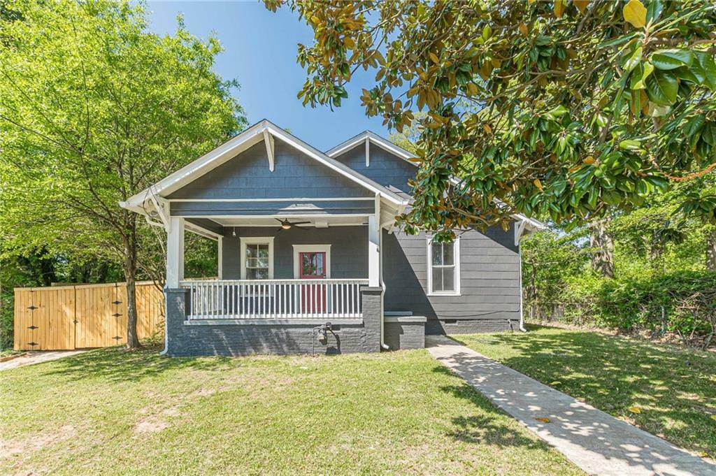 Property Photo: 1967 West John Calvin Avenue GA 30337