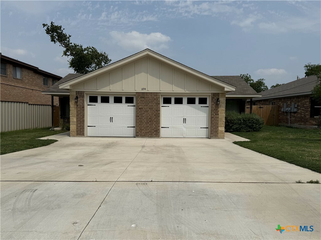 Property Photo: 1204 N 8th Street A TX 76541