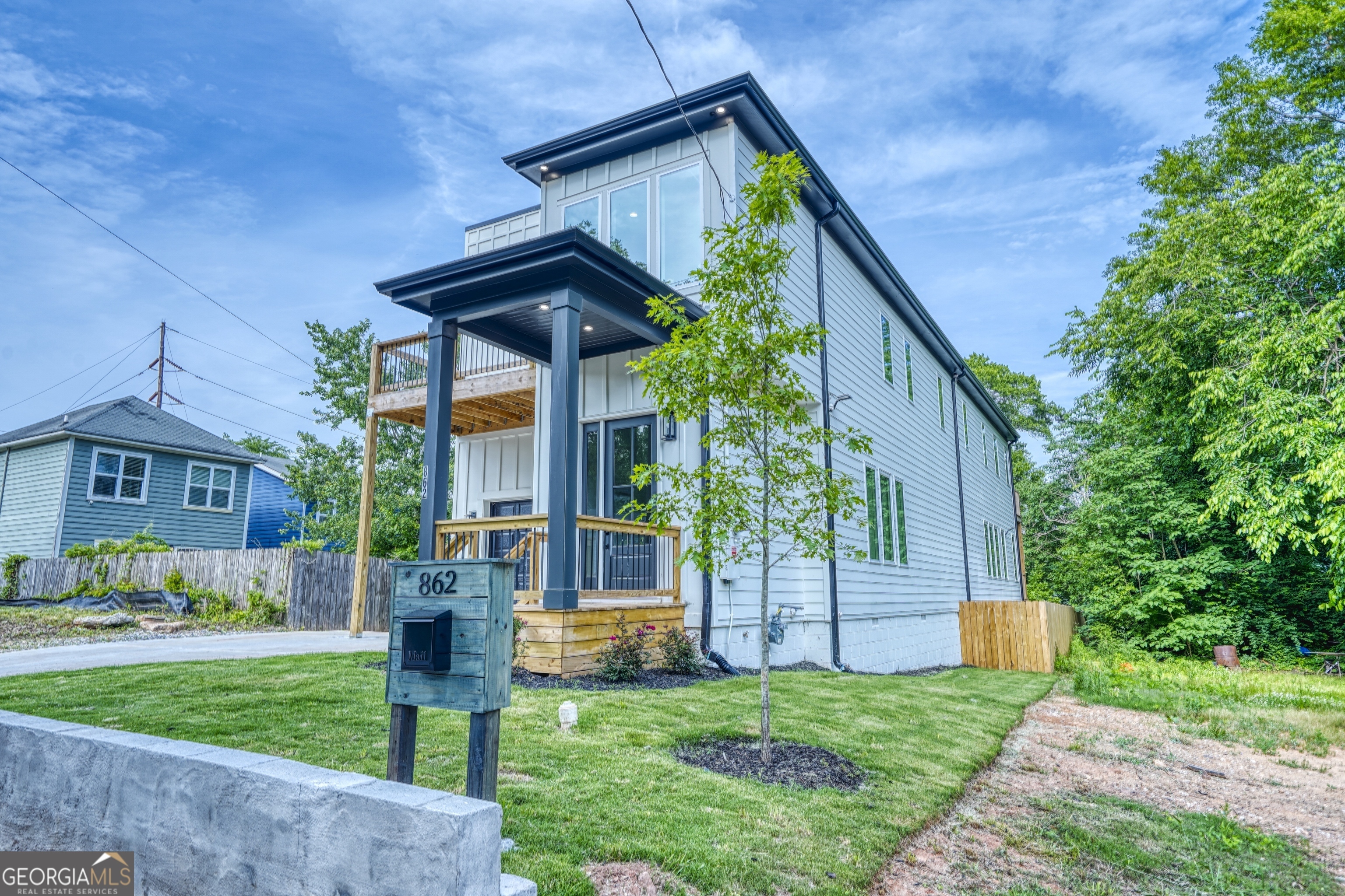 Property Photo: 862 Hobson Street Southwest Street SW GA 30310