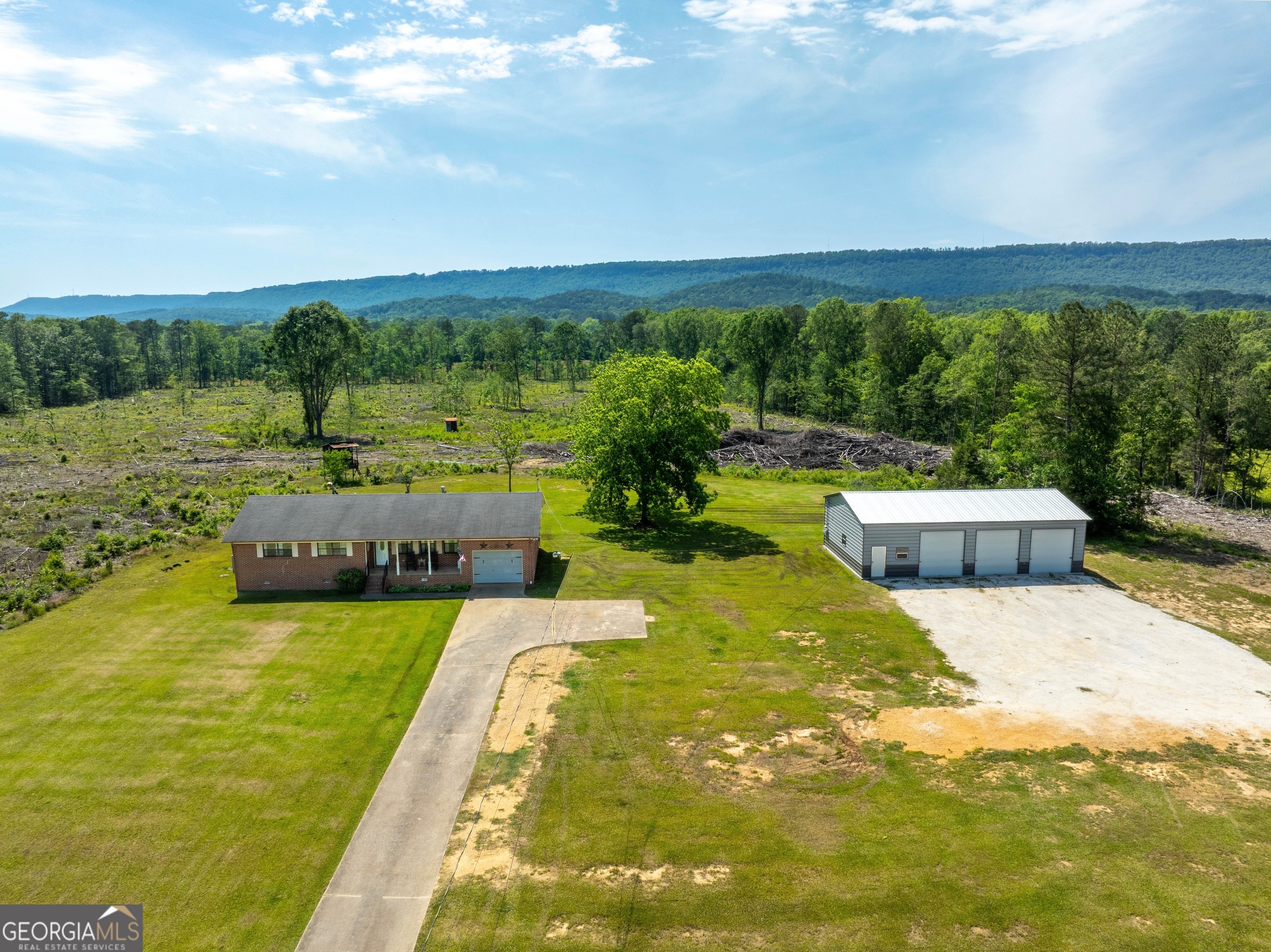 Property Photo: 816 Wood Street AL 35987
