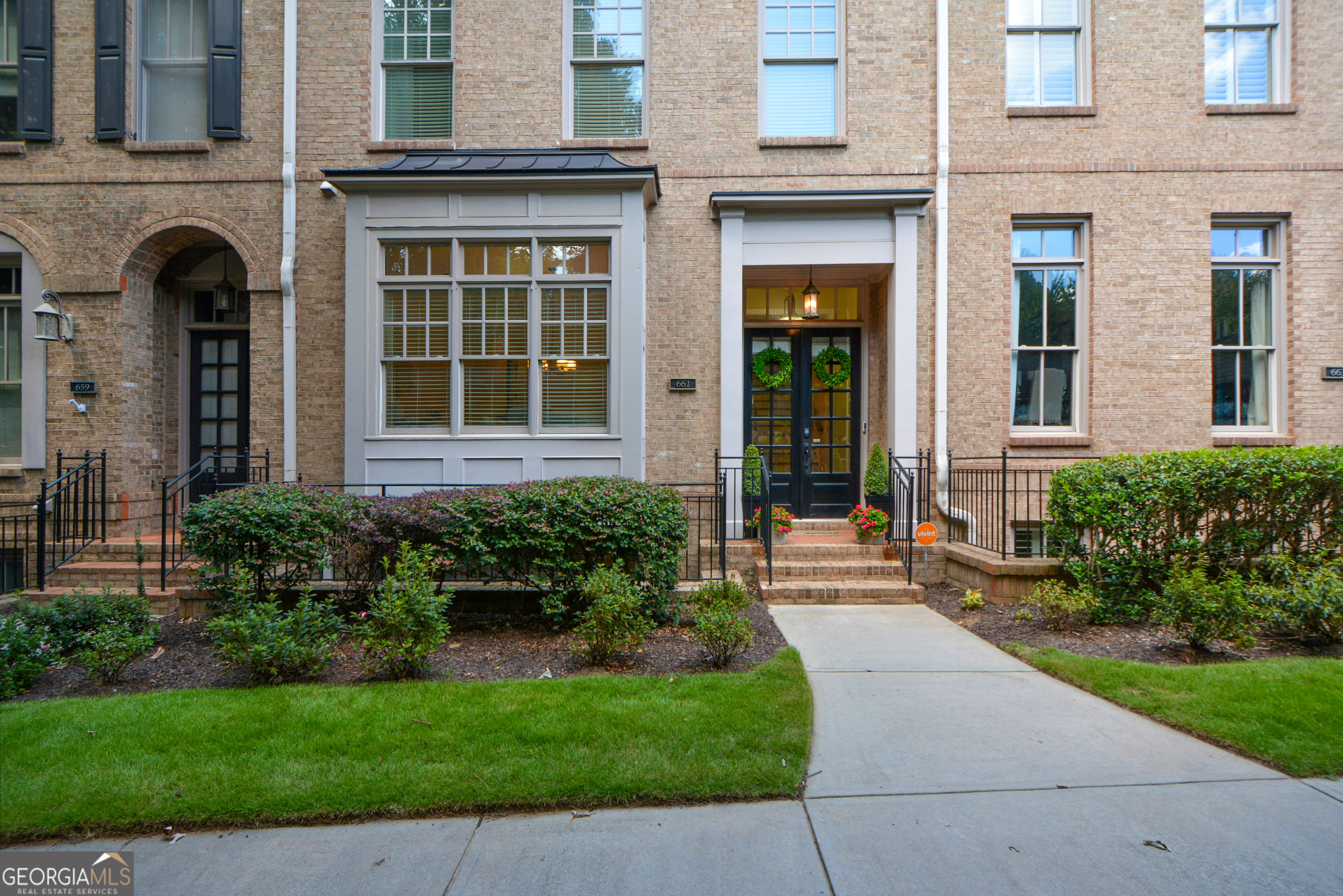Property Photo: 661 Lockton Place # 9 GA 30342