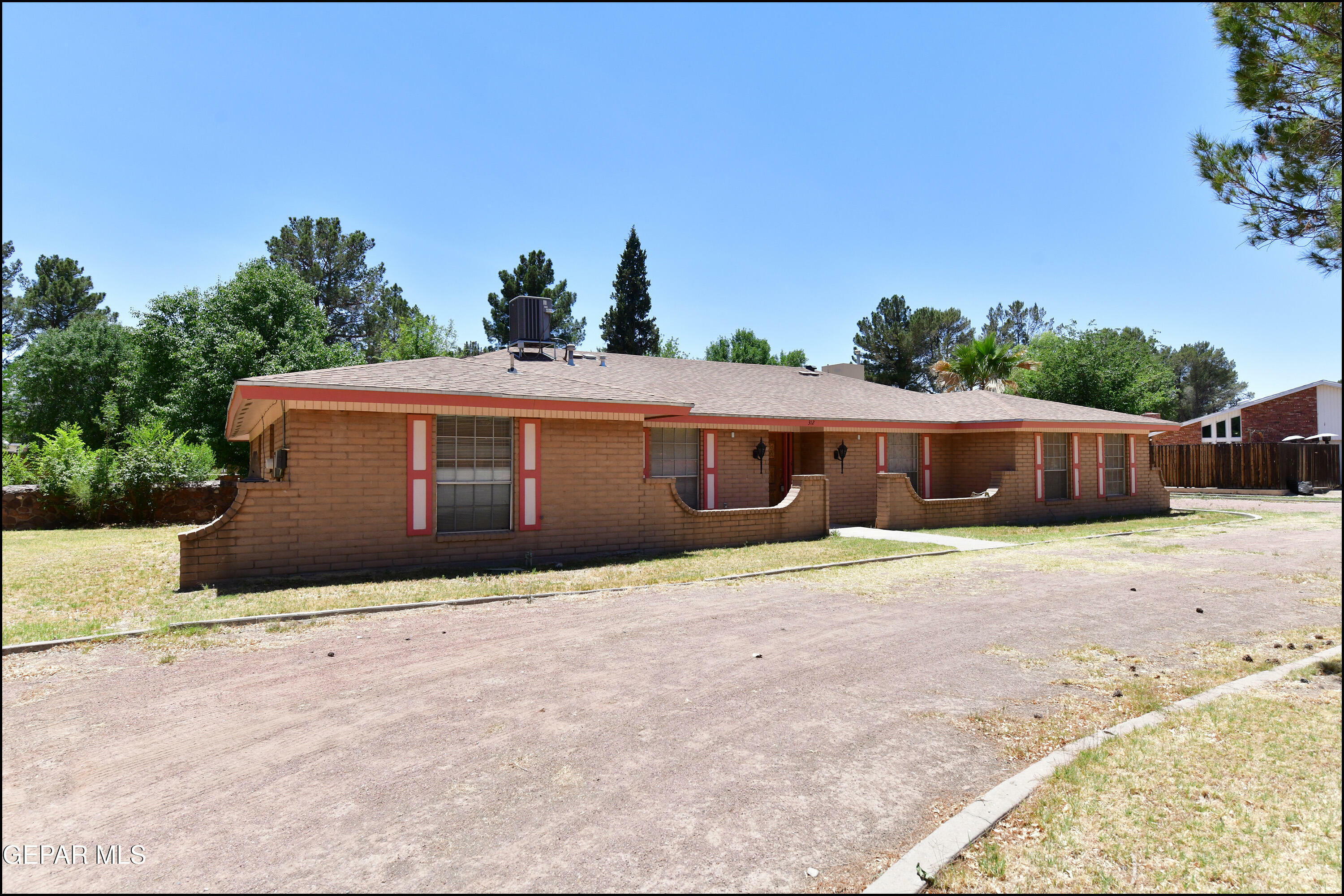 Property Photo: 312 Caporal Court TX 79932
