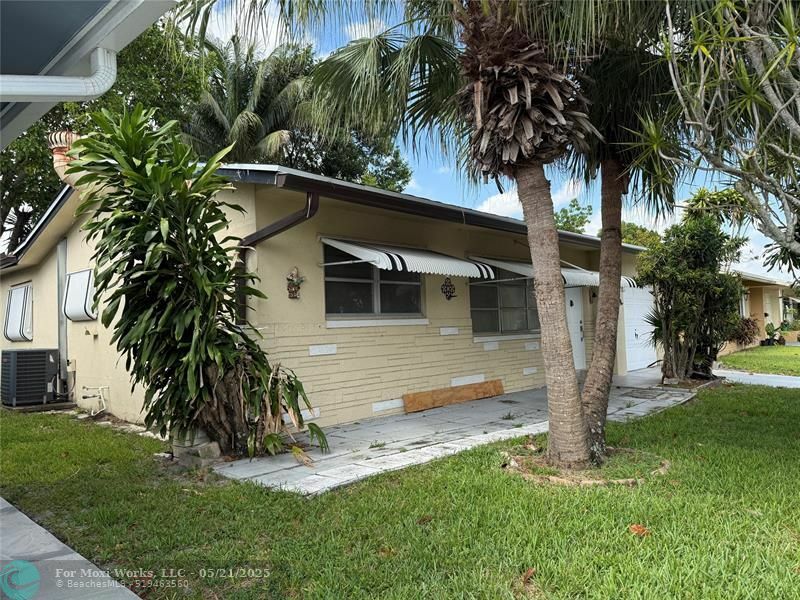 Property Photo: 4314 NW 47th Ct FL 33319