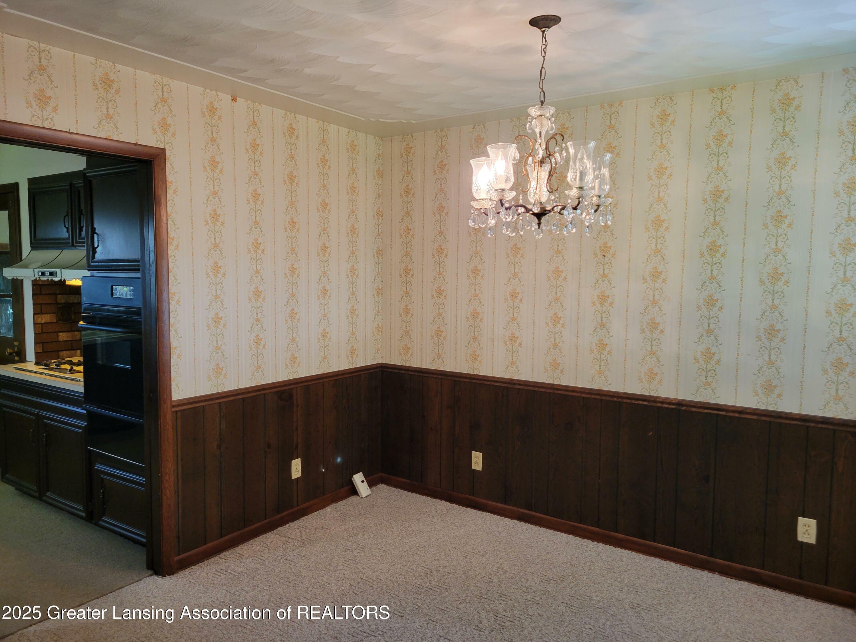 Property Photo: 704 W McConnell Street MI 48879
