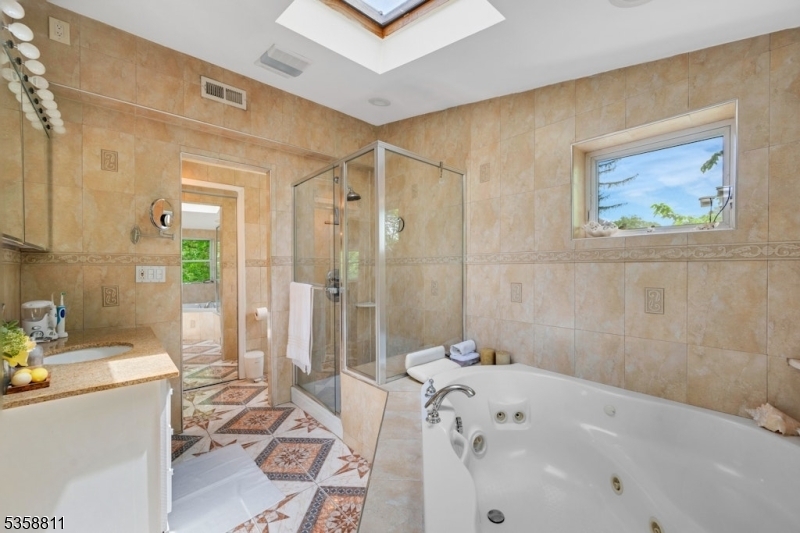 Property Photo:  21 Sheridan Ave  NJ 07052 