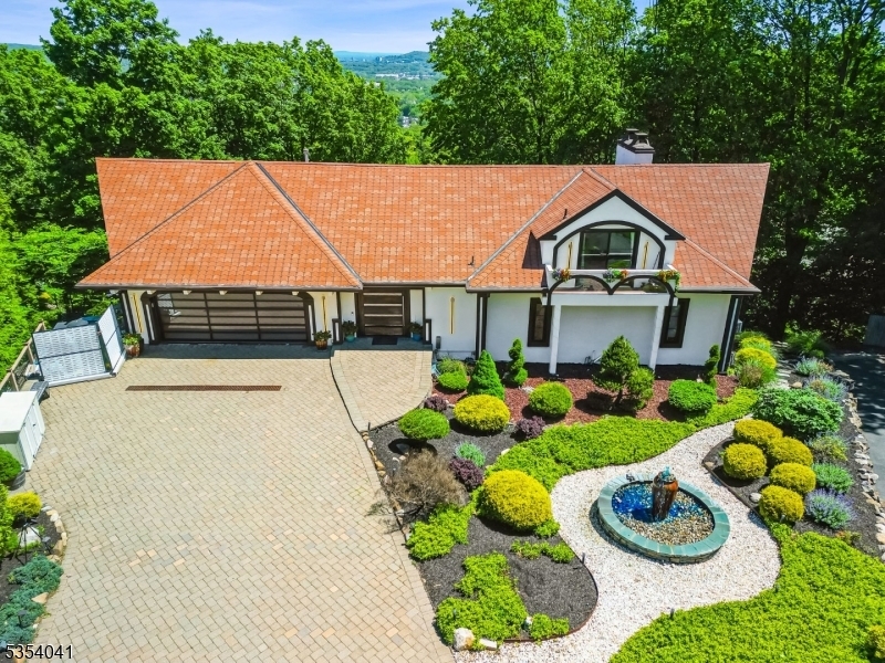 Property Photo: 18 Fairview Dr NJ 07006