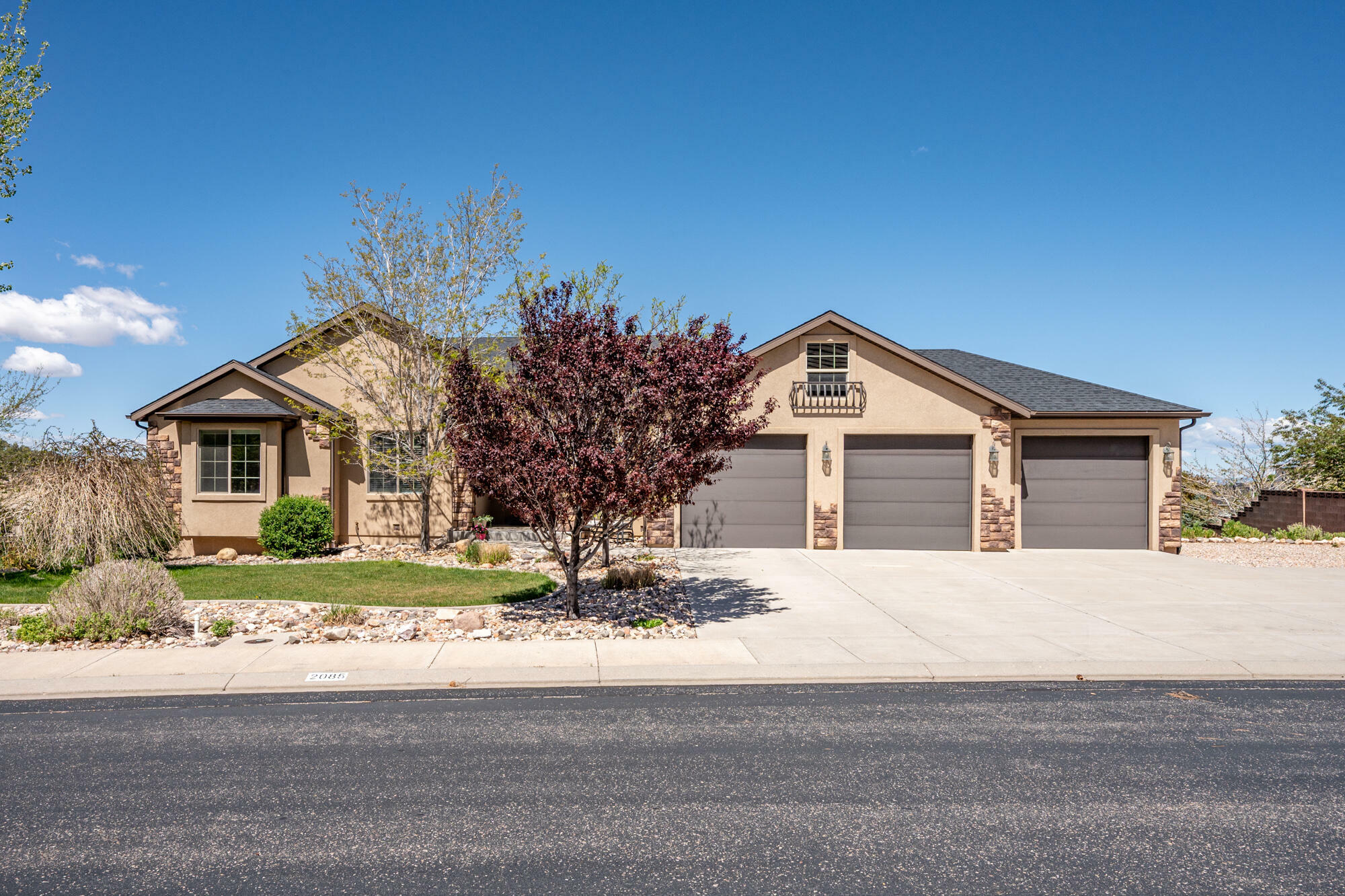 Property Photo: 2085 N Ashdown Forest Rd UT 84721