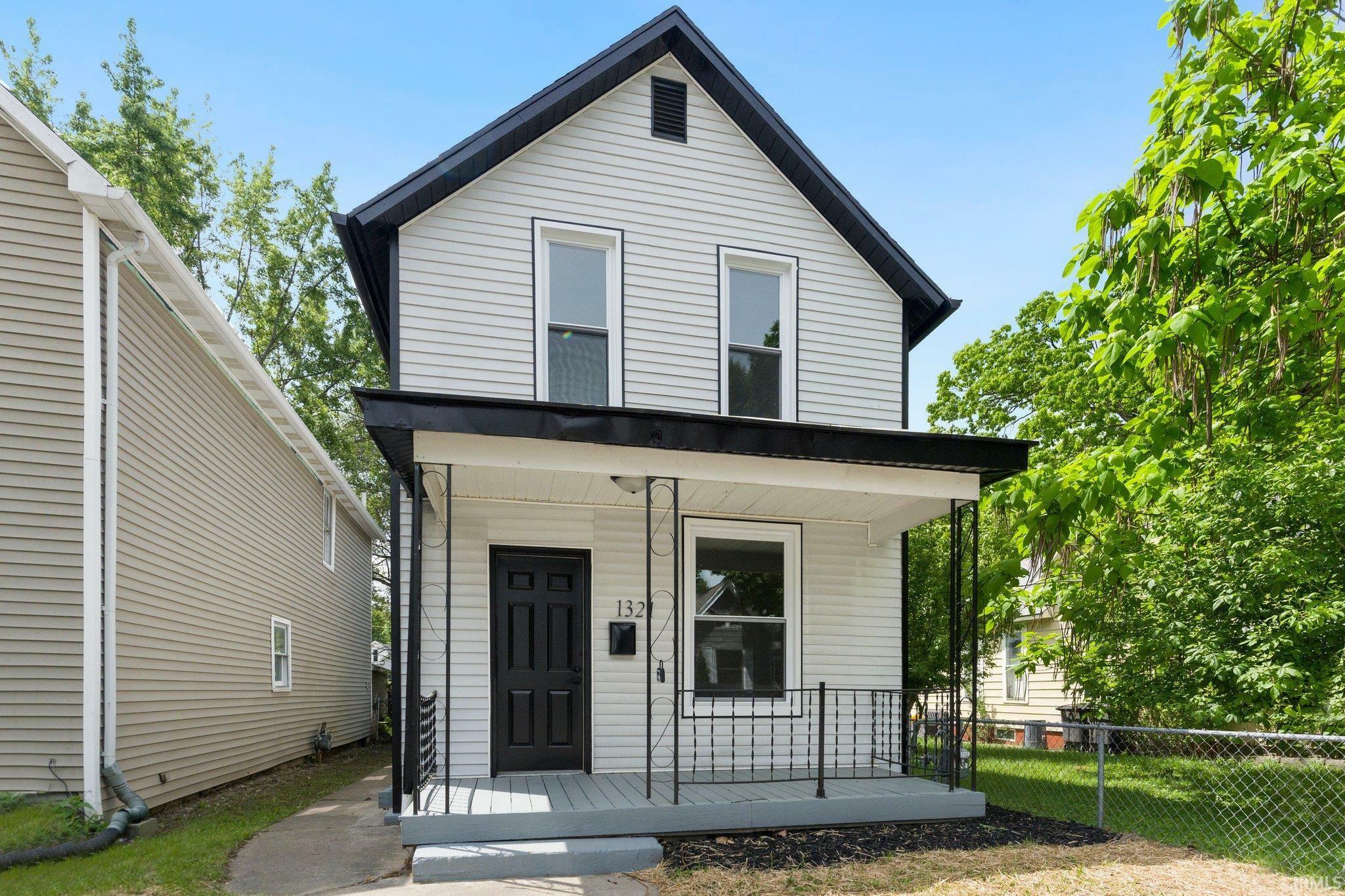 Property Photo: 1321 Michigan Avenue IN 46802-3719
